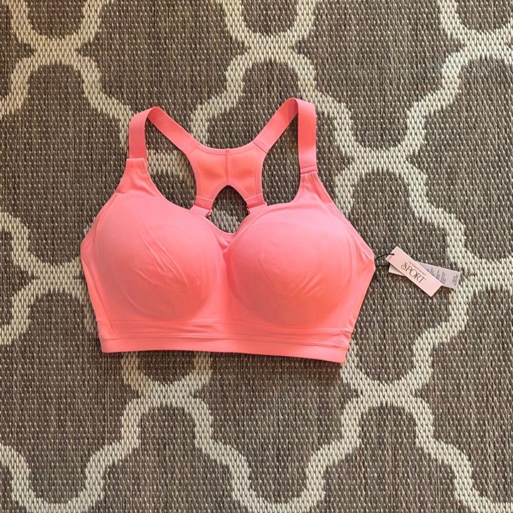 Victoria’s Secret incredible Max sports bra size 34DDD